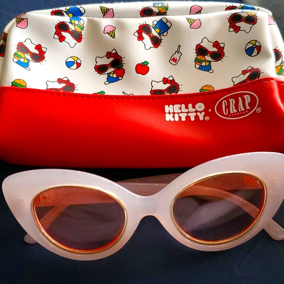 HELLO KITTY X CRAP EYEWEAR - Picture 4 of 5